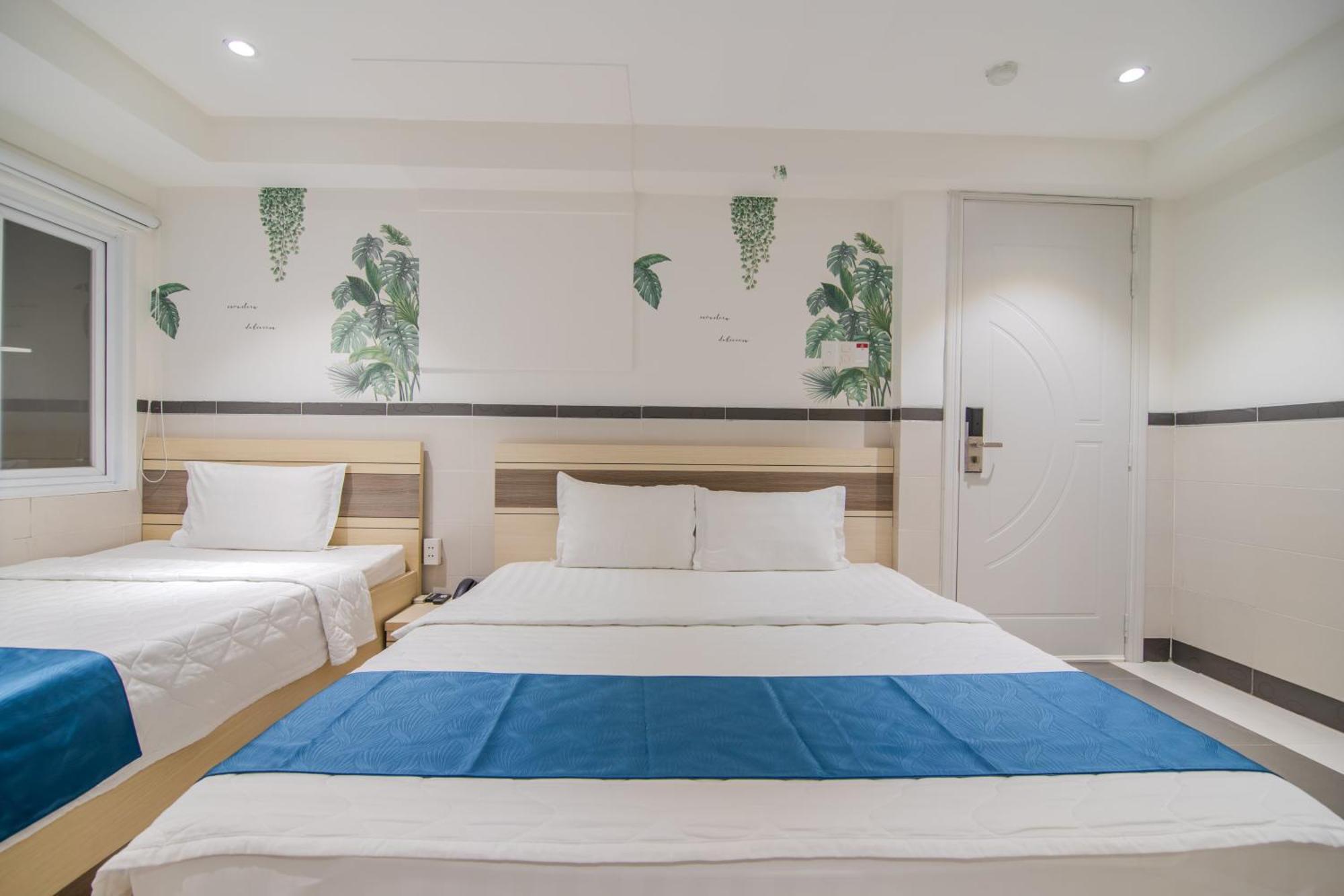 Bin Bin Hotel 5 - Near Lotte Mart D7 Ho Chi Minh-staden Exteriör bild